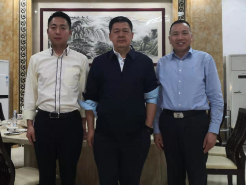 中紀(jì)委國(guó)際合作局郭松江局長(zhǎng)、人民日?qǐng)?bào)社馬海濤副總編親臨大道視察指導(dǎo)